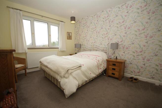 BED2.jpg