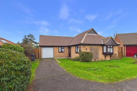 Hudson Way, Barrow, Bury St. Edmunds, Suffolk