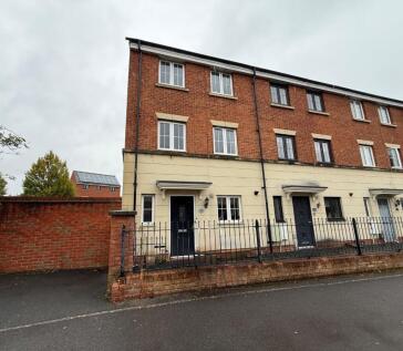 Queen Elizabeth Drive, Taw Hill