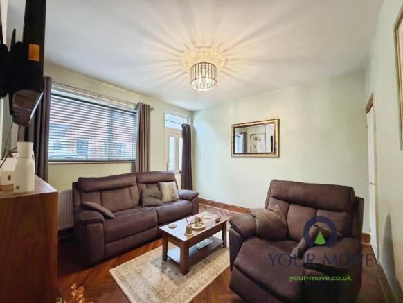 Regent Street, Hemsworth, Pontefract, West Yorkshire, WF9 photo 4
