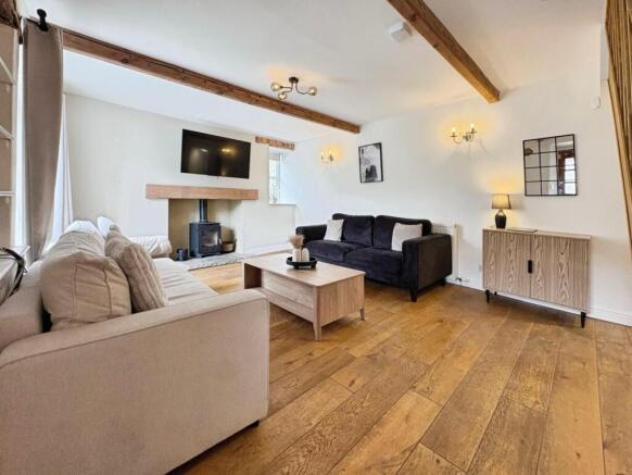 3 bed House for sale Image 12