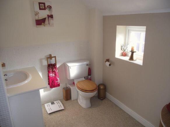 Photo 9
