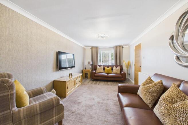 Lounge Angle 1