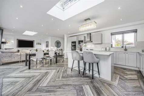 Dorrita Avenue, Waterlooville