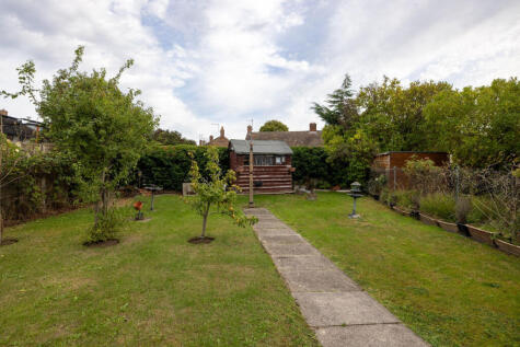 Kier Hardie Avenue, Doncaster, DN11