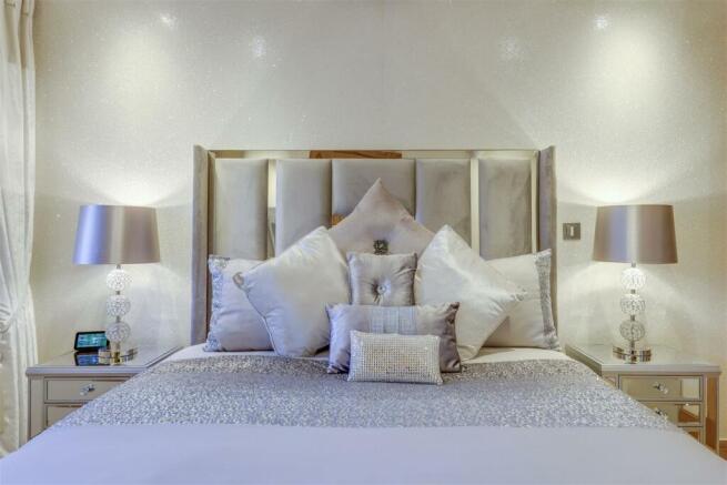 Bed 2 Alt