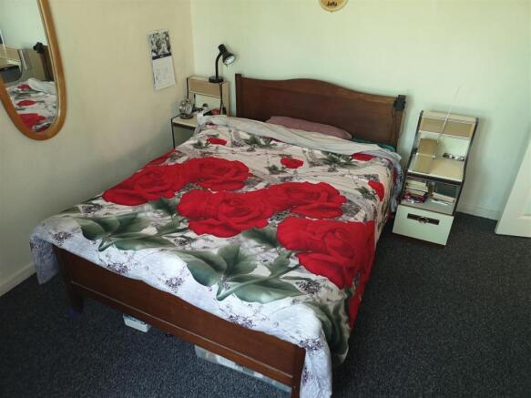 34 Glanfelin Flats 1.jpg