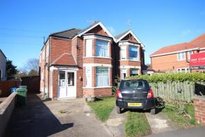 Ground Floor Flat, 37a, Cliff Road, Hornsea HU18 1LS