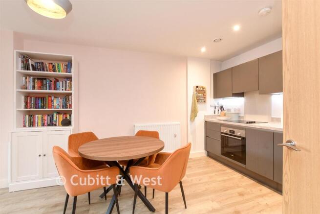 Kitchen Lounge/Diner