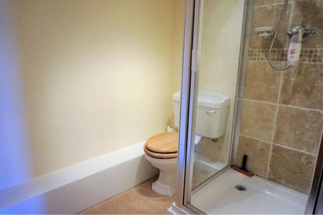Master En-suite
