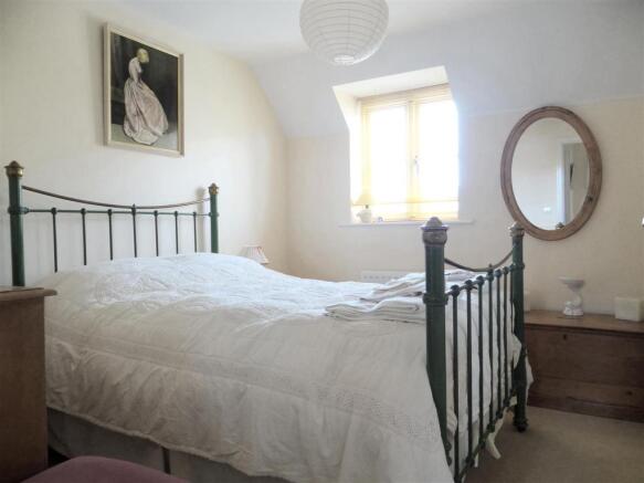 Bedroom2.JPG