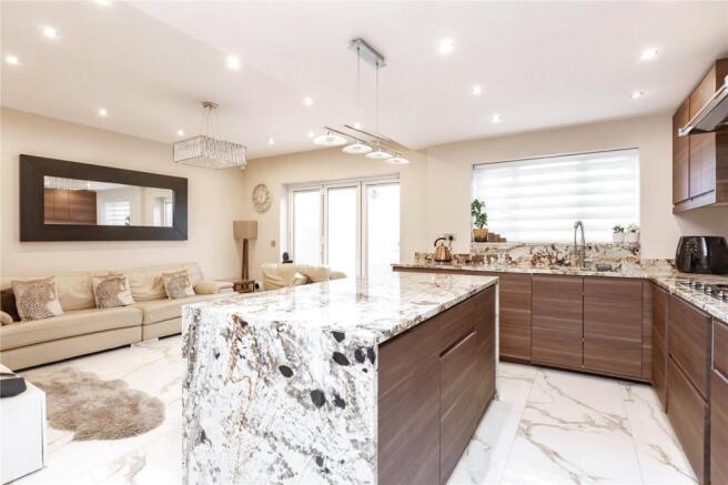 Kitchen/Family