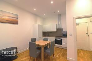 Flat 5, 9 15 Princes House, High Street, Slough SL1 1DY