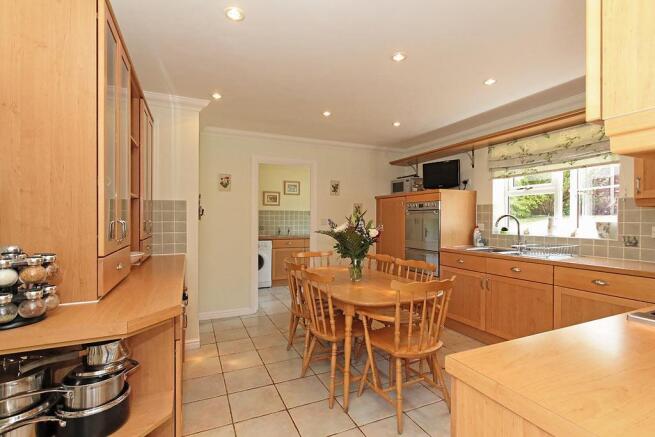 Dent-Kitchen_1.jpg