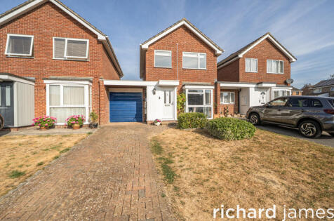 38 Beverley, Toothill, Swindon, SN5 8BJ