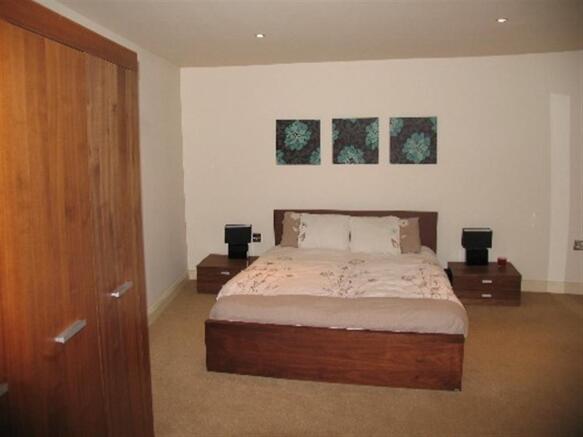 BEDROOM 1