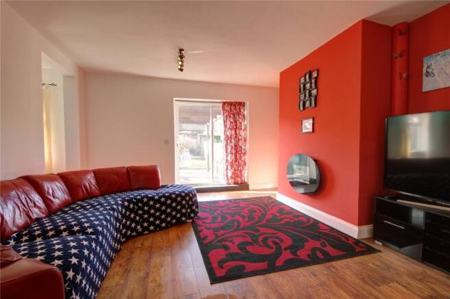 Living Room Pic 1