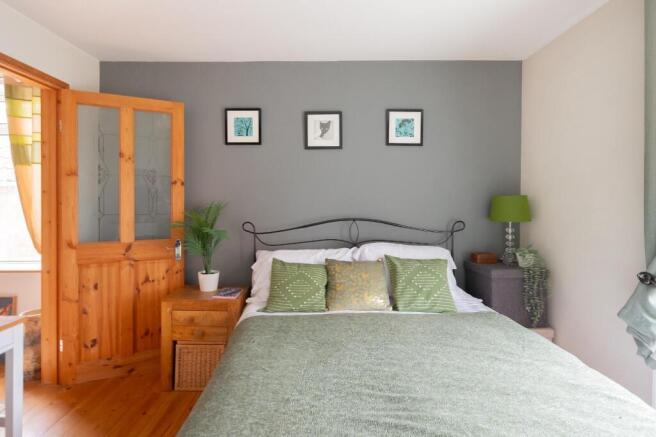 2S0HTN - Bedroom A.jpg