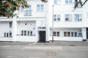 2, 7, Park Road, Southgate N14 6HB