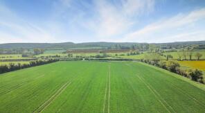 Dinton Hall, Upton Road, Dinton HP17 8UQ