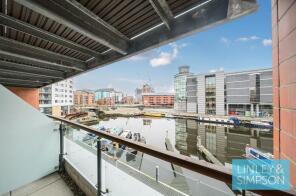 110, Mackenzie House, Chadwick Street, Hunslet, Leeds LS10 1PT