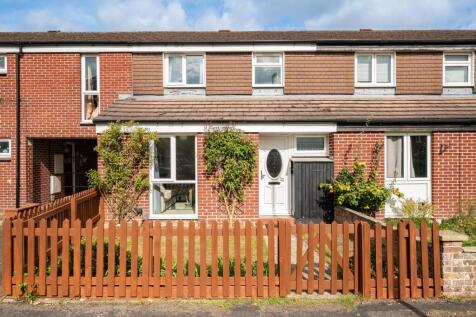 Turner Court, Andover, SP10