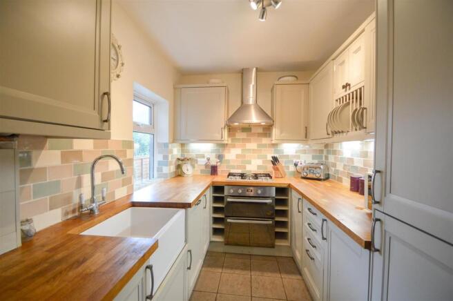 ## Kitchen.jpg