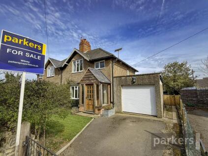 Home Close, Oddington, Moreton-in-Marsh, Gloucestershire, GL56