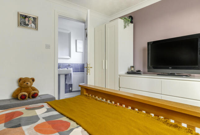 Master With Ensuite