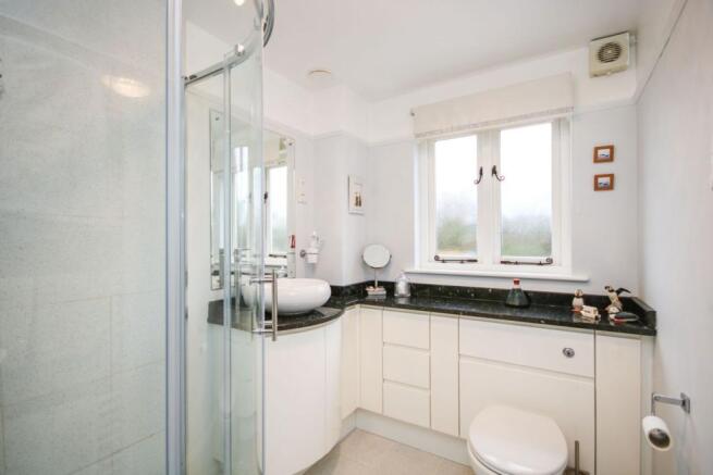 En-suite W.C.