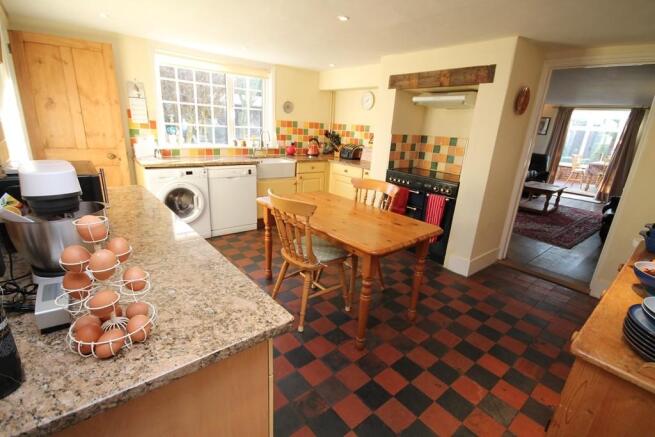 Kitchen/Breakfast
