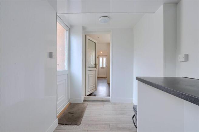 2 bed Semi-Detached for sale Image 8
