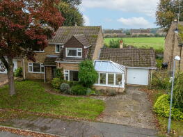 10, Parklands Close, Loddington NN14 1LG