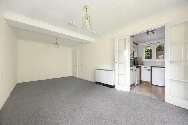 Priory Court, Priory Avenue, Reading photo 5