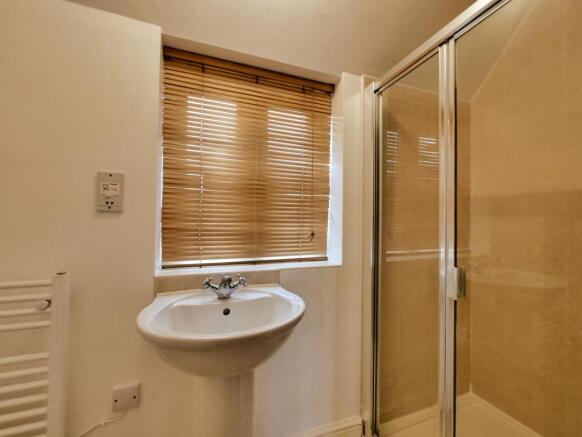Ensuite shower