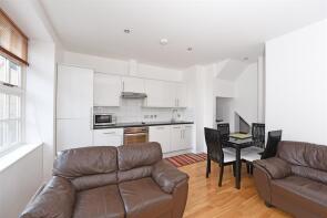 8, 86, Camberwell Road, London SE5 0EG