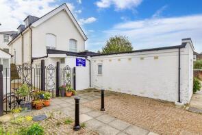 9, Lloyd Court, High Street, Deal CT14 6BN