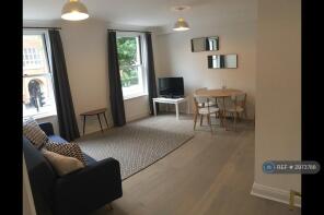 20a, Clapham Road, London SW9 0JG