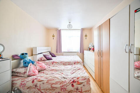Bromley High Street, E3, Bow, London, E3