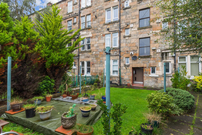 Communal rear Gar...