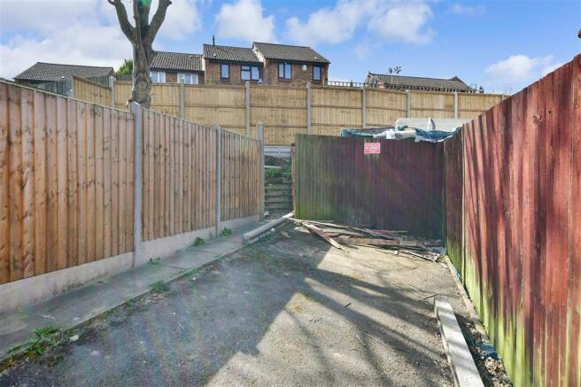 Driveway/Parking