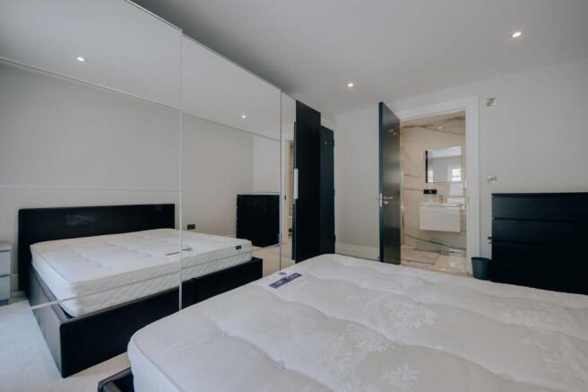 Main bedroom