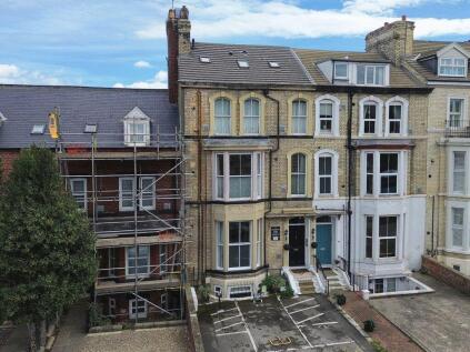 Flat 3, 13 Prospect Hill, Whitby