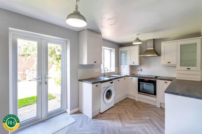Applehaigh Drive, Kirk Sandall, Doncaster photo 4