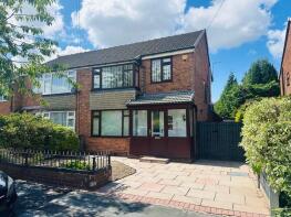 3, Freshfield, Heald Green, Cheadle SK8 3EH