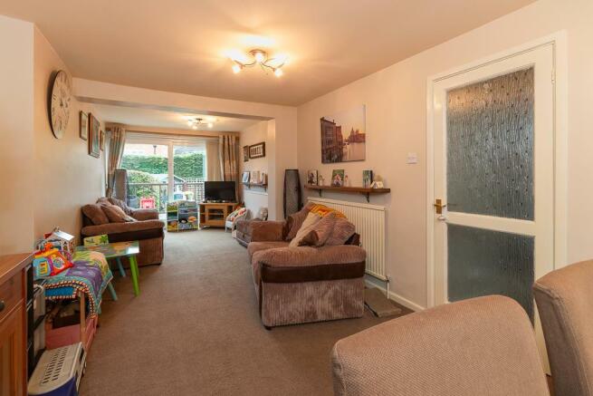 38 Gerrard-Lounge.jpg
