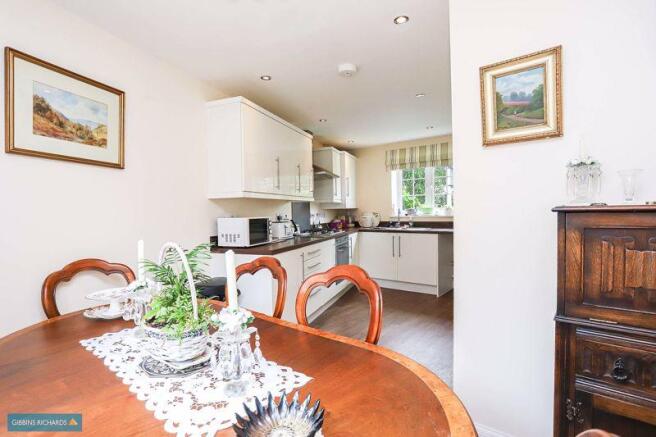 diner/kitchen