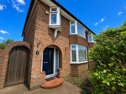 Durham Road, Luton, Bedfordshire, LU2 0RB