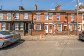 13, George Street, Dunstable LU6 1NN