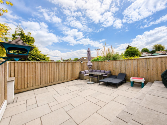 Rear Garden.png